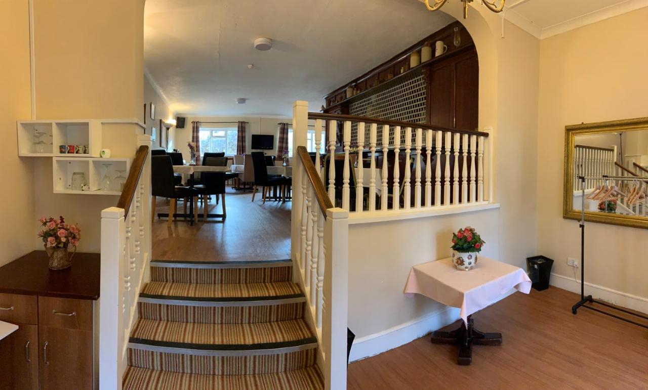 Hill Lodge Sudbury  Extérieur photo